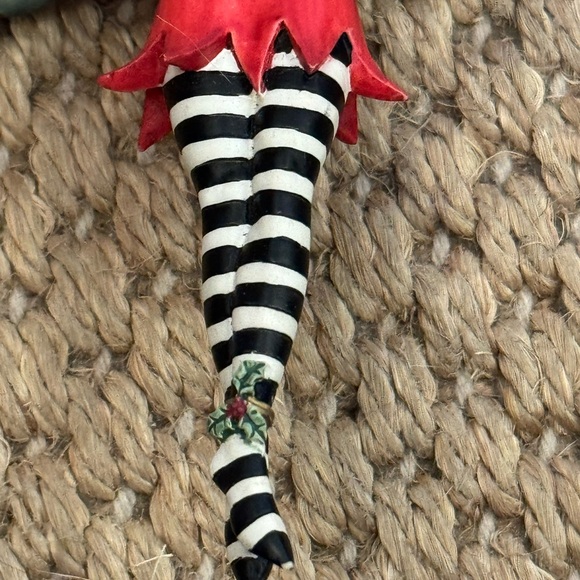 Amy Brown Holly diva ornament. Collectors item. In perfect condition. - Picture 5 of 6